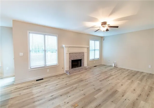 Photo 3 of Single family home for sale at 4222 Honey Crk Way, Powder Springs, GA 30127 | MLS# 7782026 | Listing updated on 2026-09-17