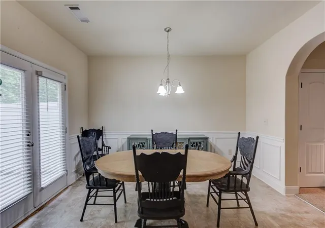 Photo 4 of Townhouse for sale at 181 Turtle Crk Dr, Winder, GA 30680 | MLS# 7762945 | Listing updated on 2026-09-08