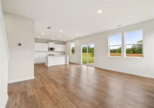 Photo 4 of Single family home for sale at 317 Earnshaw Ave, Mcdonough, GA 30253 | MLS# 7820107 | Listing updated on 2026-10-08