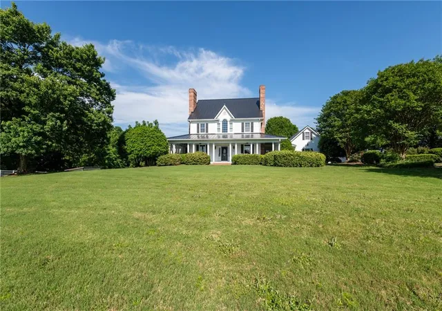 1st image of 171 School House Rd Ne, Calhoun, GA 30701 | MLS# 7761487