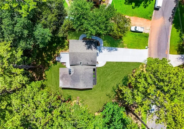 Photo 3 of Single family home for sale at 1158 Research Dr Ne, Marietta, GA 30066 | MLS# 7821118 | Listing updated on 2026-09-09
