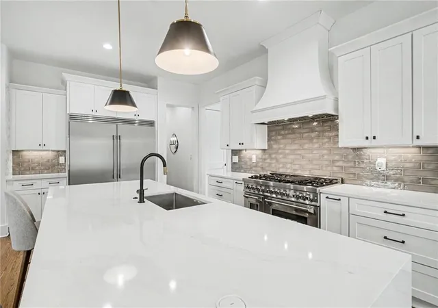 Photo 4 of Single family home for sale at 609 Reed Rd, Smyrna, GA 30082 | MLS# 7821104 | Listing updated on 2026-08-15