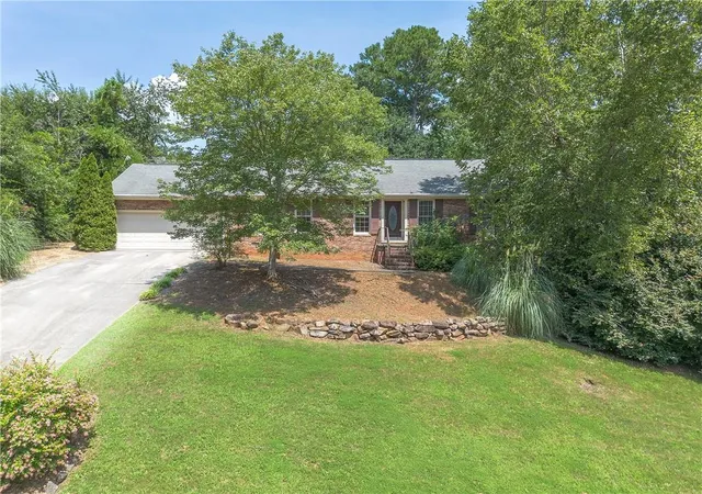 3rd image of 7 Valley Brook Dr Se, Rome, GA 30161 | MLS# 7822478
