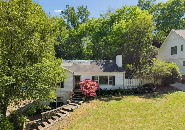 1st image of 314 Garden Ln Nw, Atlanta, GA 30309 | MLS# 7764593