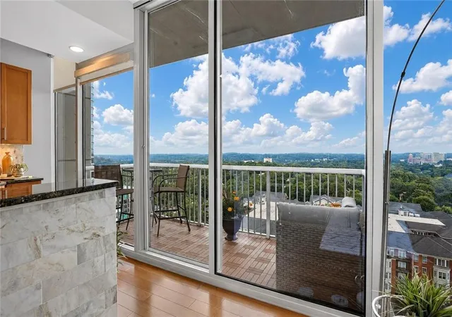 Photo 4 of Sale Pending at 855 Peachtree St NE #1513, Atlanta, GA 30308 | MLS# 7802751 | Listing updated on 2026-10-07