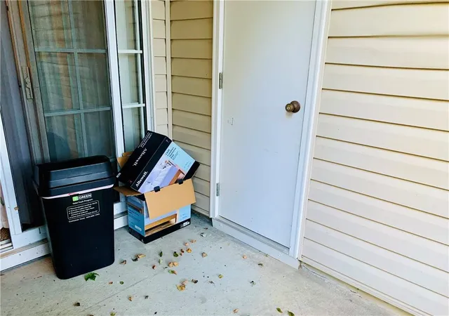 2nd image of 6570 Arbor Gate Dr SW, Mableton, GA 30126