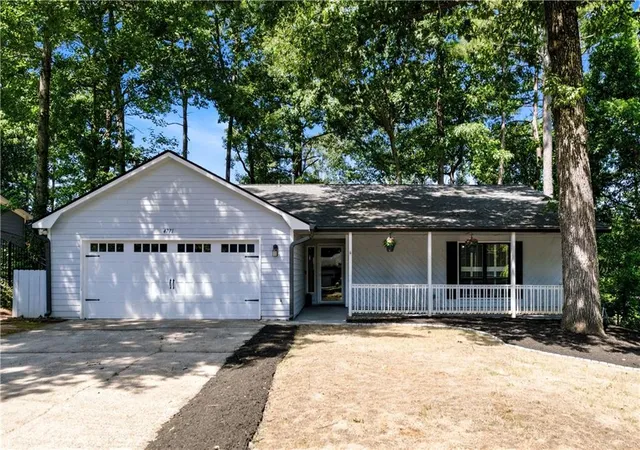 Photo 1 of Sale Pending at 4771 Pinefield Dr Nw, Acworth, GA 30102 | MLS# 7824598 | Listing updated on 2026-10-29