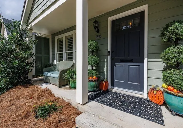 3rd image of 1836 S Garden Ct Ne, Brookhaven, GA 30319 | MLS# 7738160
