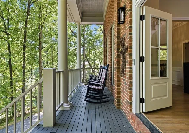 5th image of 130 Farm Hill Cir, Roswell, GA 30075 | MLS# 7759192