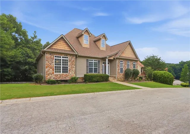 2nd image of 318 Crst Pointe S, Bremen, GA 30110 | MLS# 7802371