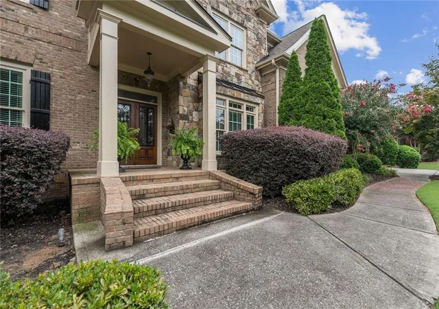 Photo 2 of Single family home for sale at 2327 Crimson King Dr, Braselton, GA 30517 | MLS# 7820697 | Listing updated on 2026-09-27