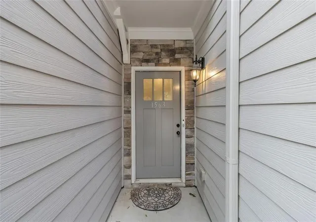 3rd image of 1563 Butternut Cvs, Stone Mountain, GA 30083 | MLS# 7761334