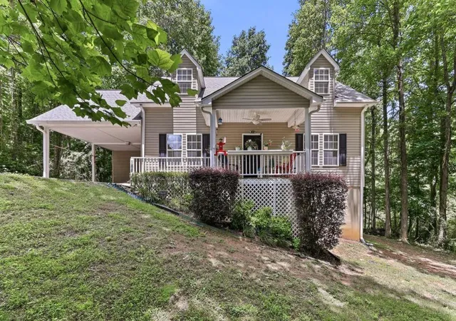 2nd image of 188 Seaborn Dr, Cleveland, GA 30528 | MLS# 7799650