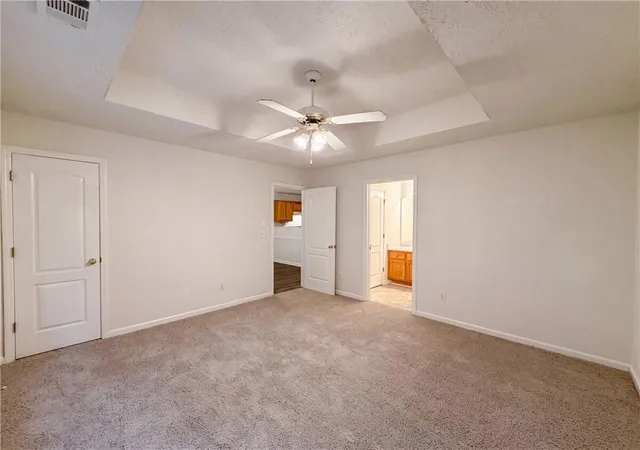 4th image of 10543 Crabtree Dr, Jonesboro, GA 30238 | MLS# 7804901