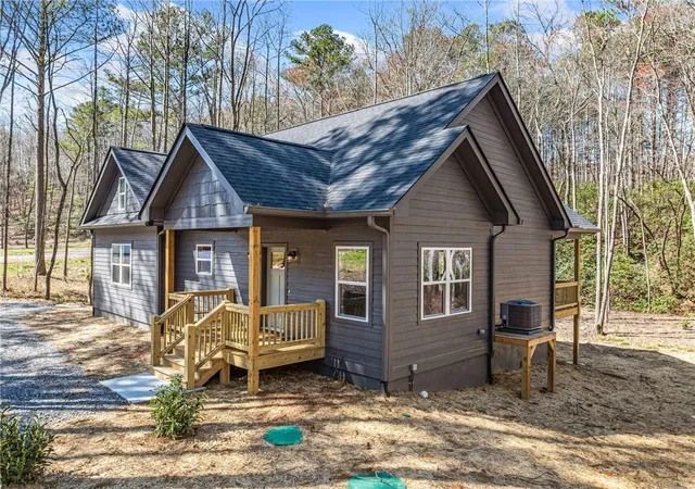 5th image of 246 Woodward Wy, Talking Rock, GA 30175 | MLS# 7821435