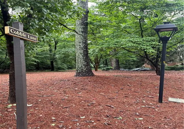 4th image of 2101 Cobble Ln, Atlanta, GA 30338 | MLS# 7777683