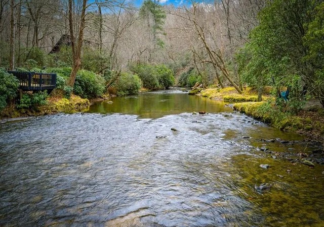 2nd image of 120 N Riverview Ln, Ellijay, GA 30536 | MLS# 7799222