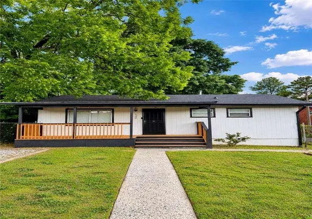 Photo 1 of Single family home for sale at 132 Lamar Ave, Atlanta, GA 30314 | MLS# 7857904 | Listing updated on 2026-10-23
