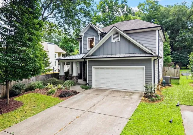 1st image of 2510 Edwards Dr Nw, Atlanta, GA 30318 | MLS# 7808762