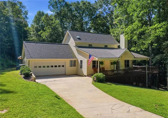 Homes for sale in Dahlonega, GA | 270 Ridgeway Rd, Dahlonega, GA 30533 | MLS# 7794990