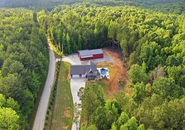 Homes for sale in Buchanan, GA | 1950 E Church Rd, Buchanan, GA 30113 | MLS# 7781648