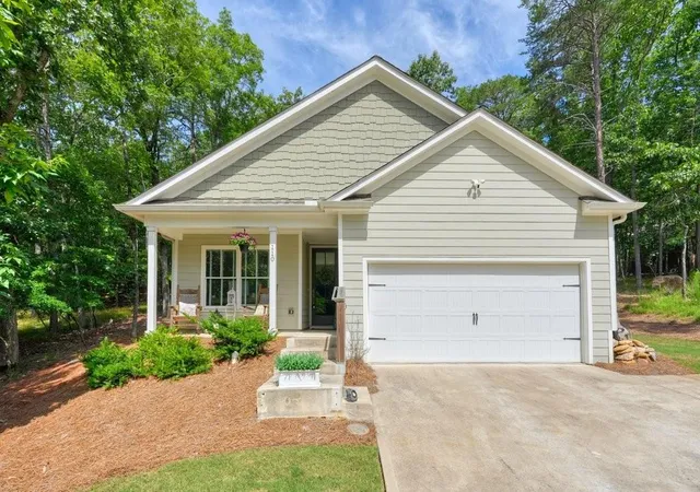 2nd image of 110 Cherry Ct, Waleska, GA 30183 | MLS# 7789132