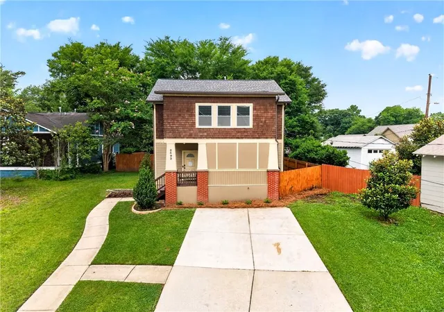 3rd image of 2493 Burtz St Nw, Atlanta, GA 30318 | MLS# 7810118