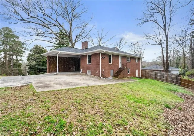5th image of 2763 Baker Ridge Dr Nw, Atlanta, GA 30318 | MLS# 7732469