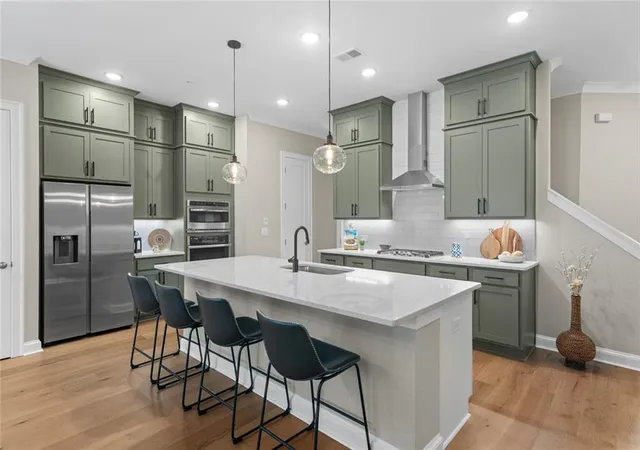 5th image of 300 Walker Ave, Roswell, GA 30076 | MLS# 7824765