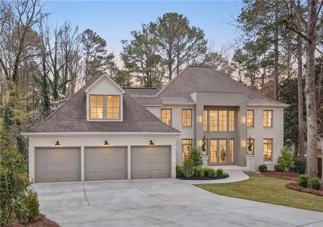 Photo 2 of Single family home for sale at 181 Sentinel Pl Ne, Marietta, GA 30067 | MLS# 7738520 | Listing updated on 2026-09-16