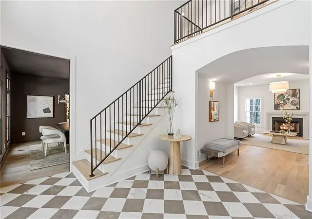 Photo 3 of Single family home for sale at 181 Sentinel Pl Ne, Marietta, GA 30067 | MLS# 7738520 | Listing updated on 2026-09-16