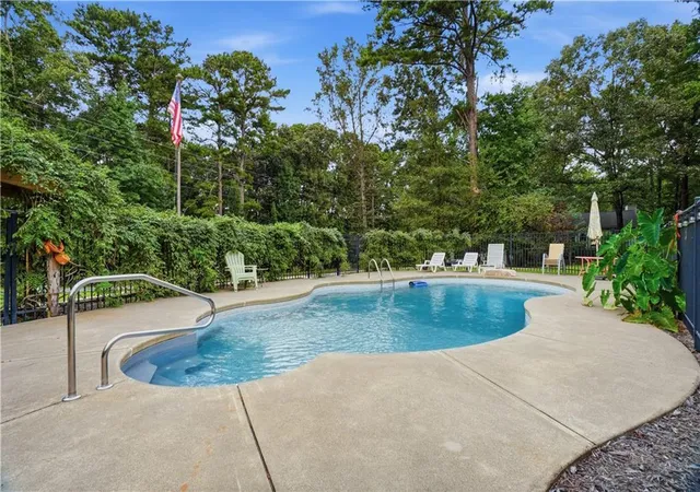 1st image of 701 Mulberry Cir, Woodstock, GA 30189 | MLS# 7756300