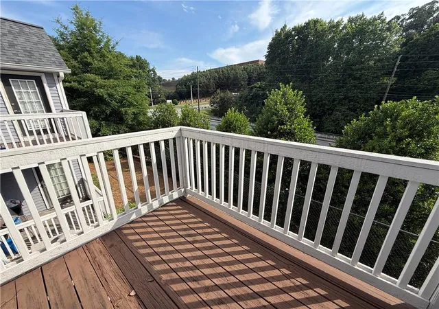 3rd image of 207 Olde Mill Ln, Norcross, GA 30093 | MLS# 7818275