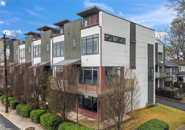 2nd image of 292 Gordon Ave Ne #A, Atlanta, GA 30307 | MLS# 7781420