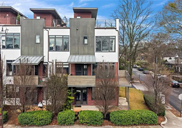 3rd image of 292 Gordon Ave Ne #A, Atlanta, GA 30307 | MLS# 7781420