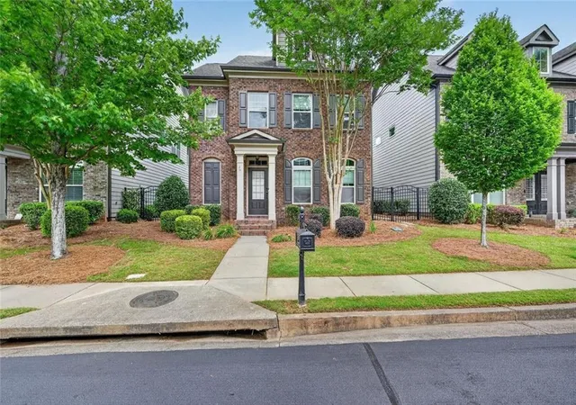 Homes for sale in Alpharetta, GA | 10787 Bossier Dr, Alpharetta, GA 30022 | MLS# 7774776