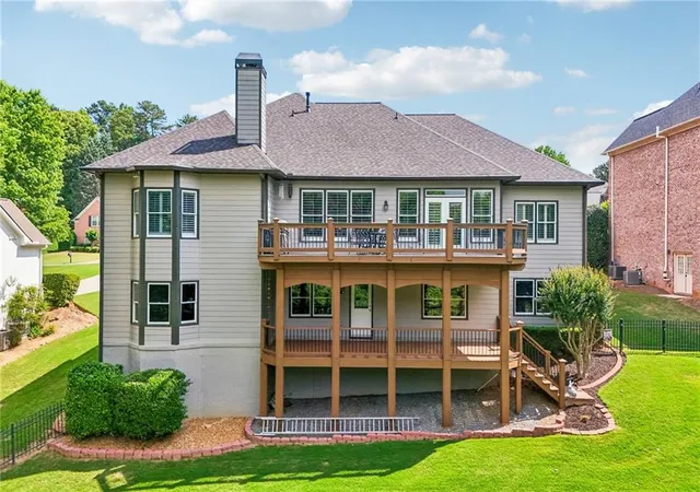 Homes for sale in Suwanee, GA | 6610 Bridlewood Wy, Suwanee, GA 30024 | MLS# 7771411
