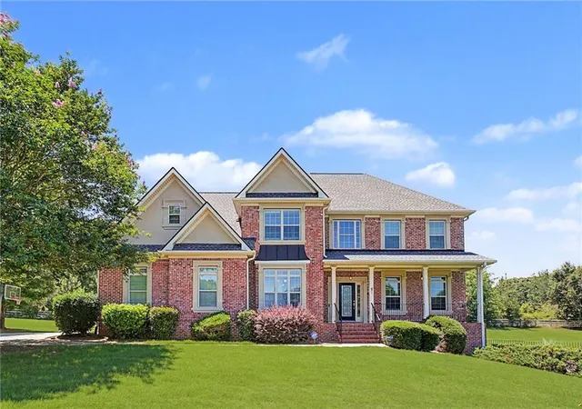 2nd image of 328 Thistlewood Run, Mcdonough, GA 30252 | MLS# 7806325