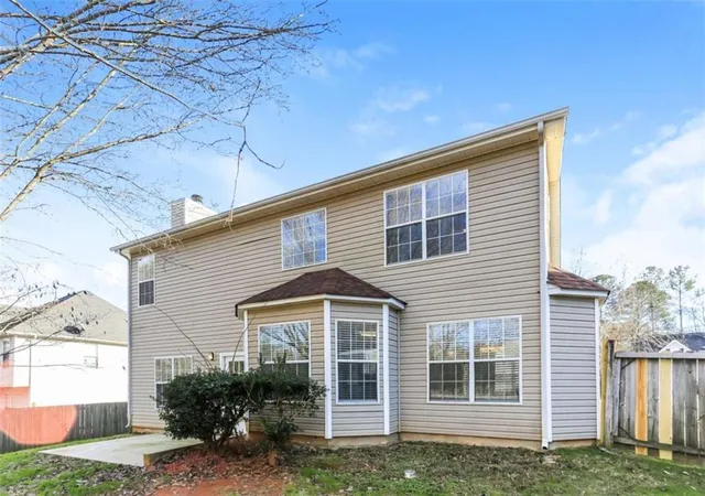 2nd image of 1600 Beech Grove Dr, Hampton, GA 30228 | MLS# 7822073