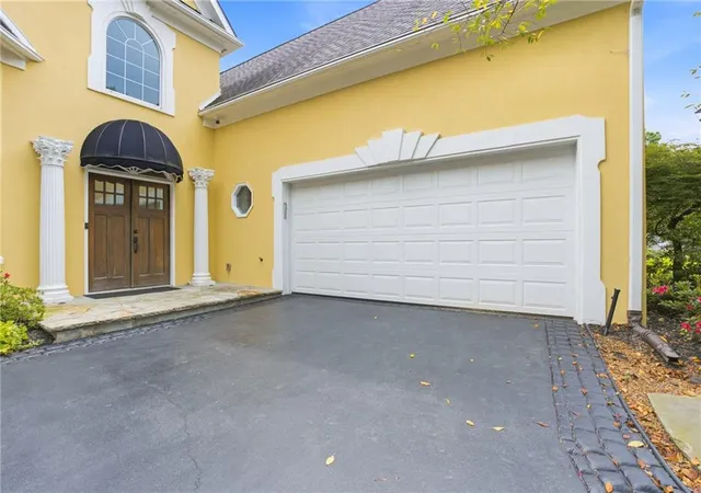 Photo 3 of Single family home for sale at 8585 Driver Cir, Alpharetta, GA 30022 | MLS# 7825562 | Listing updated on 2026-09-26