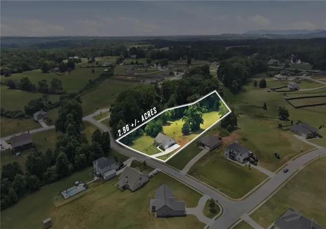 5th image of 5911 Wauka Valley Pass, Clermont, GA 30527 | MLS# 7803379