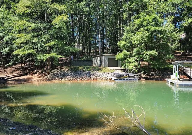 Photo 2 of Single family home for sale at 6103 Lake Lanier Hts Rd, Buford, GA 30518 | MLS# 7798212 | Listing updated on 2026-09-17