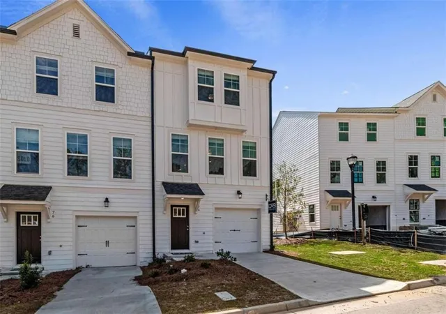 Photo 4 of Townhouse for sale at 77 Werner Brk Way, Atlanta, GA 30354 | MLS# 7436642 | Listing updated on 2026-02-06