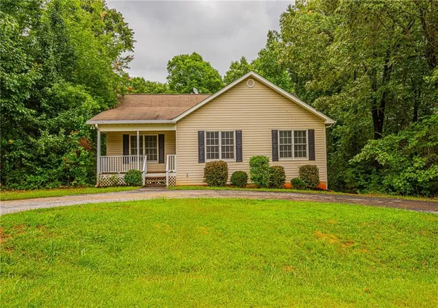 Photo 2 of Sale Pending at 63 Wild Ridge Ln, Dahlonega, GA 30533 | MLS# 7804681 | Listing updated on 2026-09-08