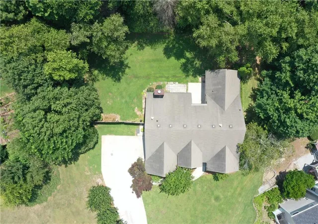 Photo 2 of Sale Pending at 420 Starfire Ct, Suwanee, GA 30024 | MLS# 7797844 | Listing updated on 2026-09-24