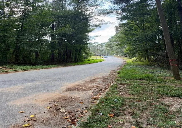 2nd image of 5160 Selene Dr, Stone Mountain, GA 30088 | MLS# 7715032