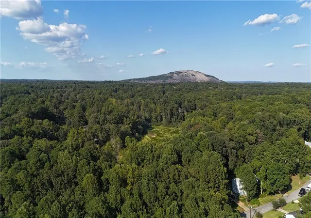 4th image of 5160 Selene Dr, Stone Mountain, GA 30088 | MLS# 7715032