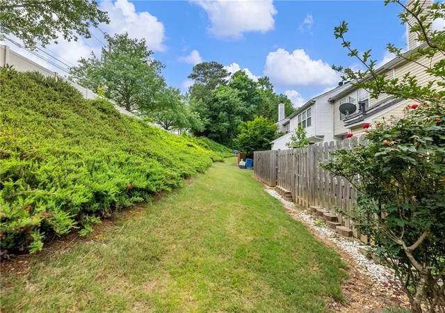 Homes for sale in Duluth, GA | 3744 Berkeley Xing, Duluth, GA 30096 | MLS# 7760261