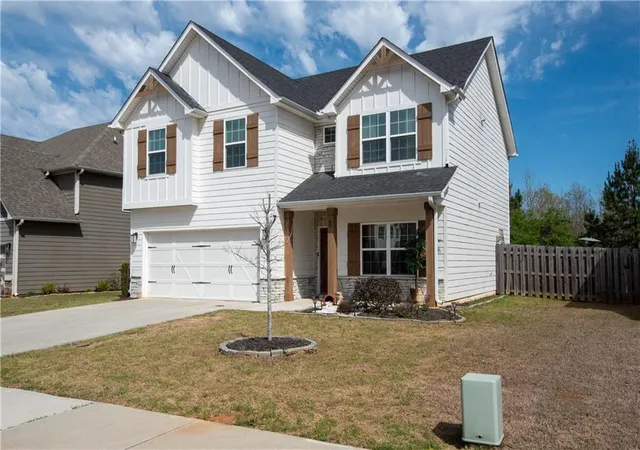 Photo 1 of Single family home for sale at 90 Ashton Pl, Newnan, GA 30265 | MLS# 7826700 | Listing updated on 2026-08-25