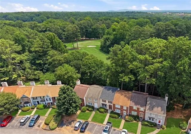 image of 2105 Fairways Ct Nw, Kennesaw, GA 30144 | MLS# 7812184